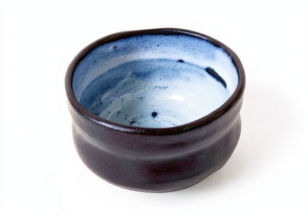 Minoribo Japanese Ceramic Matcha Bowl Black & Light Blue YHT005-4